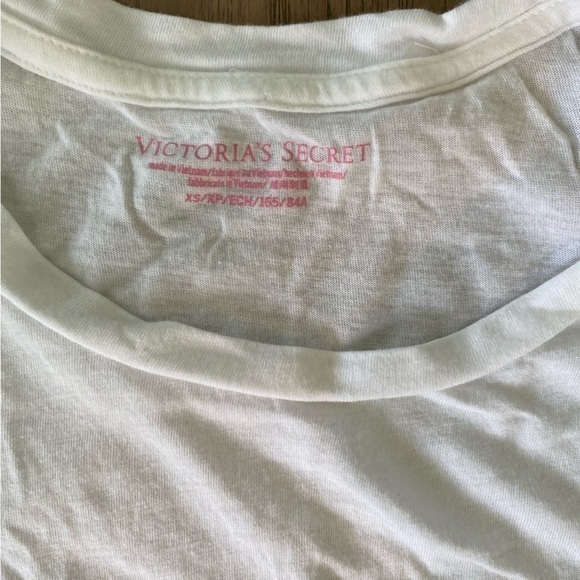 3 for $15 VICTORIA’S Secret Sleep Shirt/Size XS - Picture 2 of 7